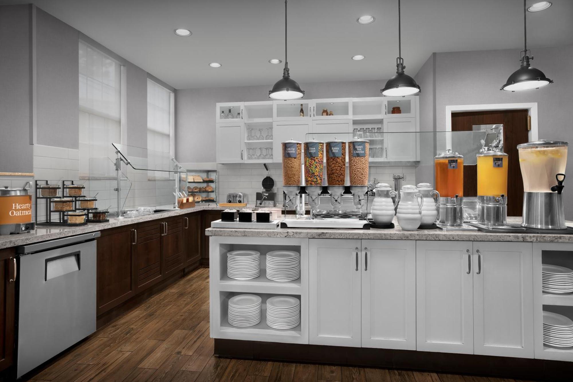 Homewood By Hilton Airport-silicon Valley Hotel